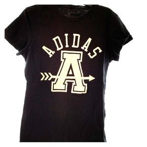 Adidas T-Shirt